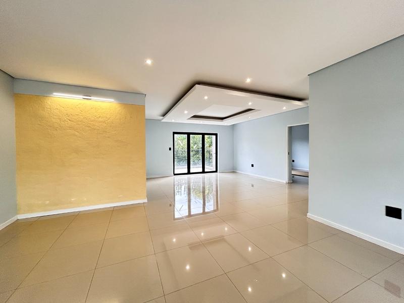 5 Bedroom Property for Sale in Melodie North West